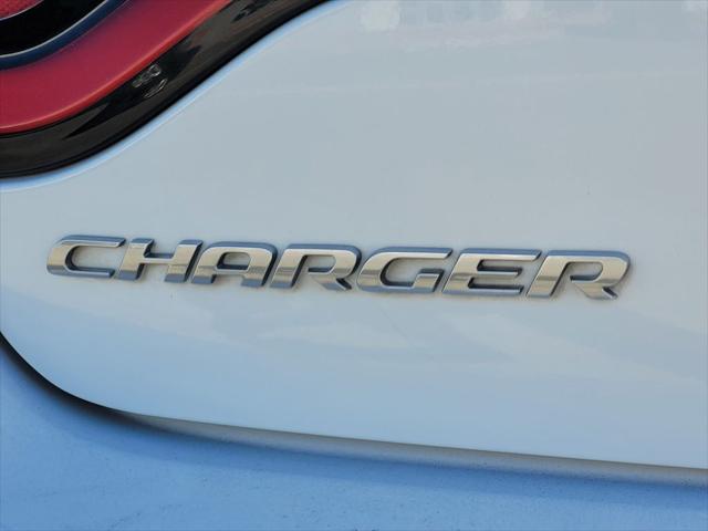 2022 Dodge Charger SXT RWD
