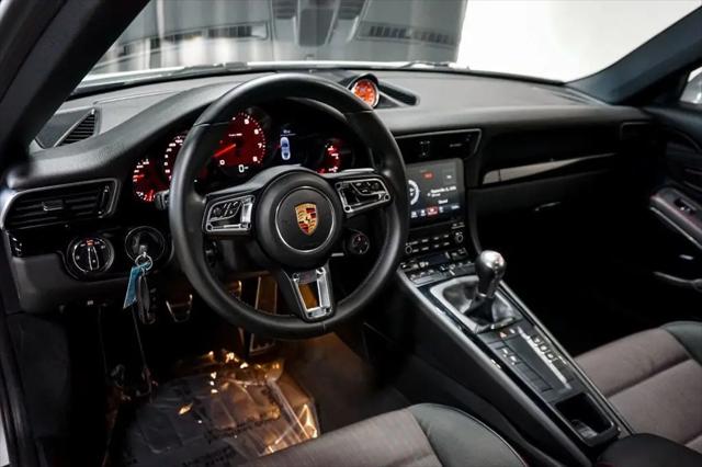 2018 Porsche 911 Carrera T