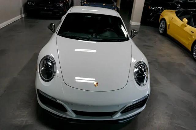 2018 Porsche 911 Carrera T