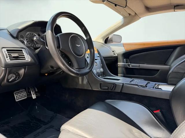 2006 Aston Martin DB9 Volante