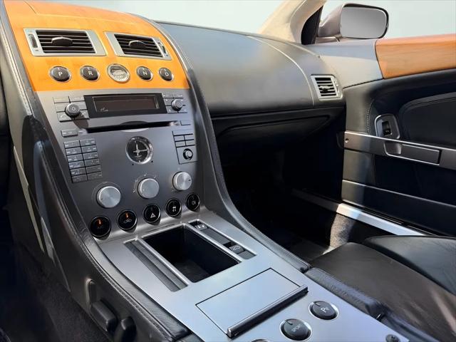 2006 Aston Martin DB9 Volante