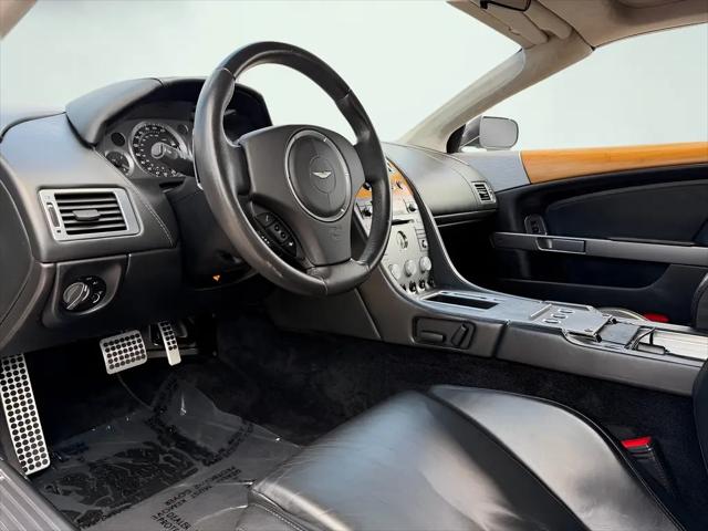 2006 Aston Martin DB9 Volante