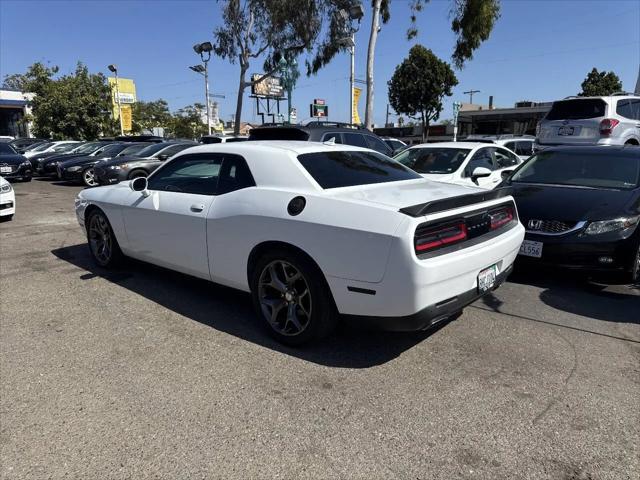 2015 Dodge Challenger SXT Plus