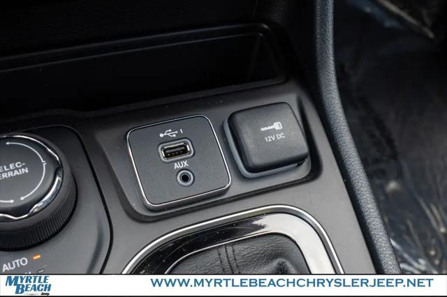 2023 Jeep Cherokee Altitude Lux 4x4