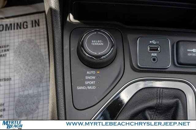 2023 Jeep Cherokee Altitude Lux 4x4