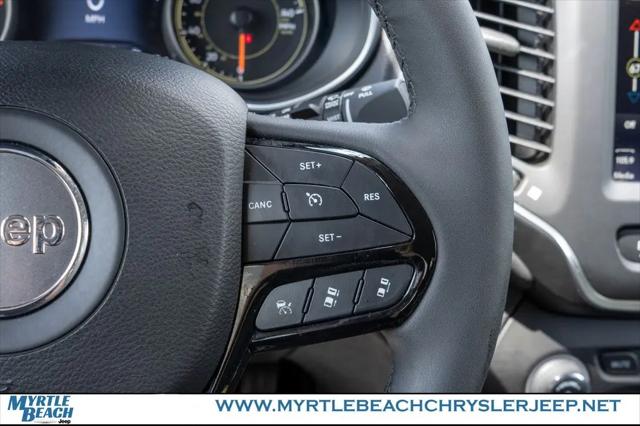 2023 Jeep Cherokee Altitude Lux 4x4