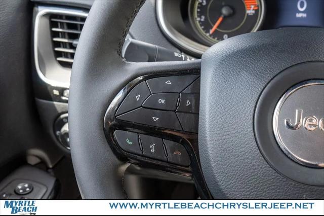 2023 Jeep Cherokee Altitude Lux 4x4