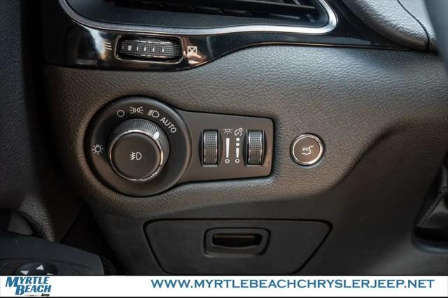 2023 Jeep Cherokee Altitude Lux 4x4