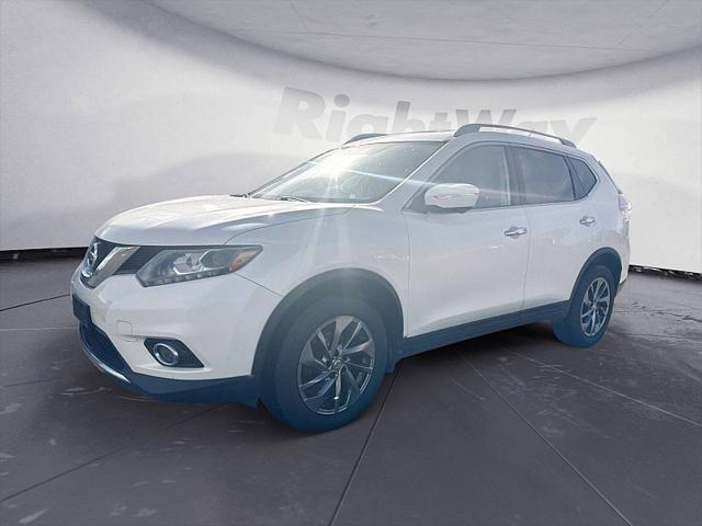 2015 Nissan Rogue SV for sale in Corunna, MI