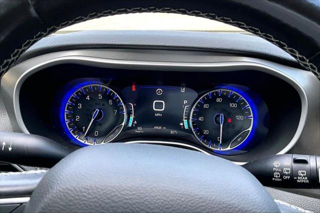2021 Chrysler Pacifica Touring L