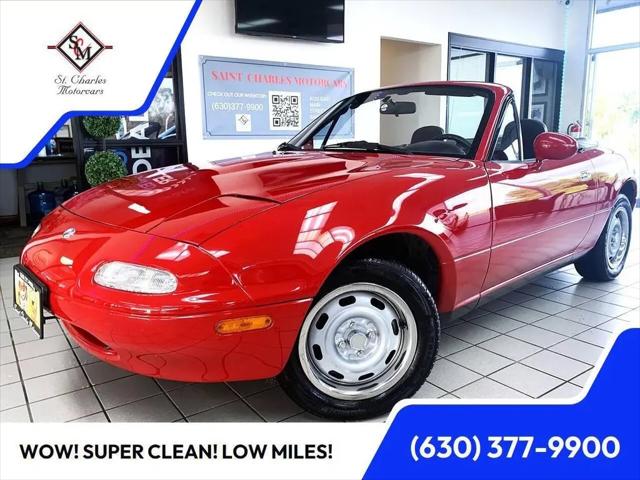 1996 Mazda MX-5 Base 2dr Convertible for sale in St Charles, IL