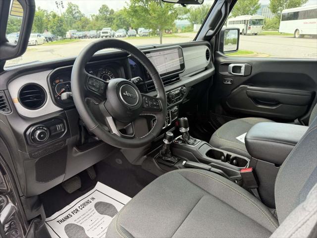 2025 Jeep Wrangler 4-Door Summit 4x4 2025 Jeep Wrangler 4-Door Summit 4x4
