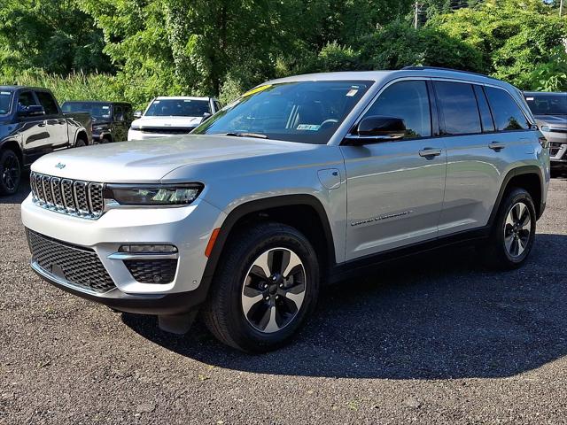 2023 Jeep Grand Cherokee 4xe BASE