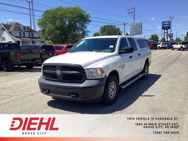 2021 RAM 1500 Classic Tradesman Crew Cab 4x4 64 Box 2021 RAM 1500 Classic Tradesman Crew Cab 4x4 64 Box