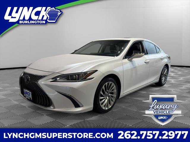 2020 Lexus ES 350 Luxury for sale in Mukwonago, WI