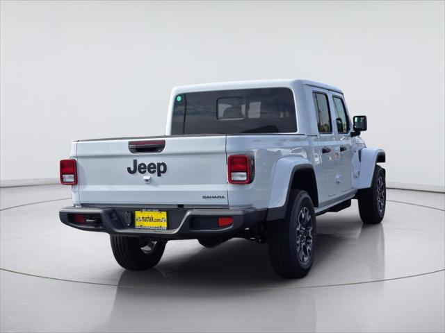 2026 Jeep Gladiator GLADIATOR SAHARA 4X4