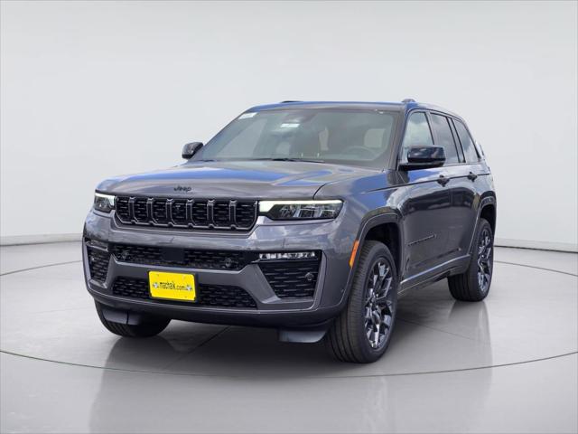 2026 Jeep Grand Cherokee GRAND CHEROKEE SUMMIT 4X4