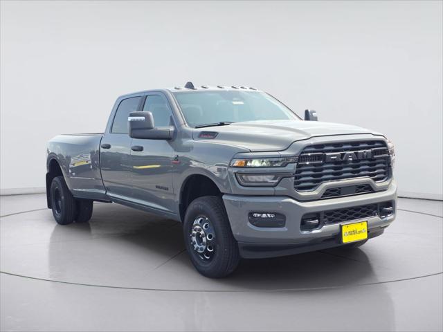 2026 RAM 3500 RAM 3500 LONE STAR CREW CAB 4X4 8 BOX
