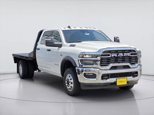 2025 RAM 3500 Chassis RAM 3500 BIG HORN CREW CAB CHASSIS 4X4 60 CA
