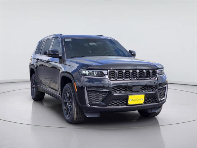 2026 Jeep Grand Cherokee L GRAND CHEROKEE L LAREDO ALTITUDE 4X4