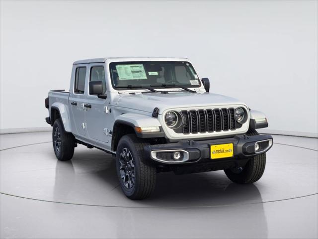 2026 Jeep Gladiator GLADIATOR SAHARA 4X4