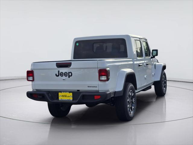 2026 Jeep Gladiator GLADIATOR SAHARA 4X4