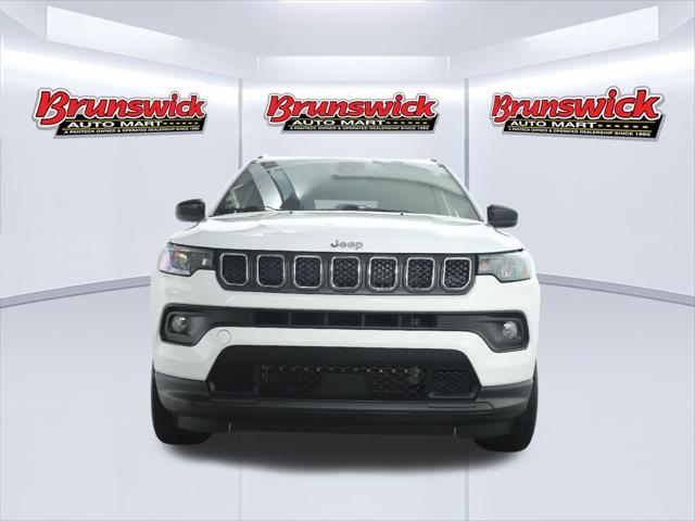 2024 Jeep Compass Latitude Lux FWD