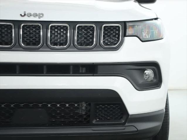 2024 Jeep Compass Latitude Lux FWD