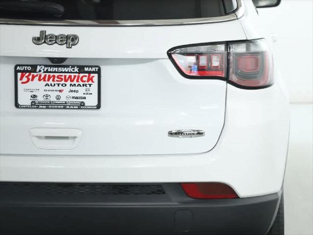 2024 Jeep Compass Latitude Lux FWD