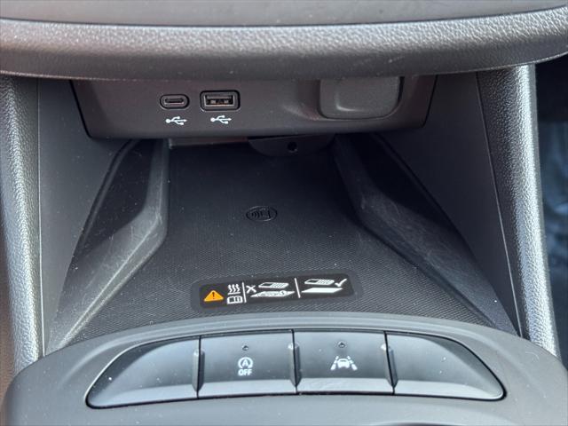 2024 Buick NV Preferred FWD