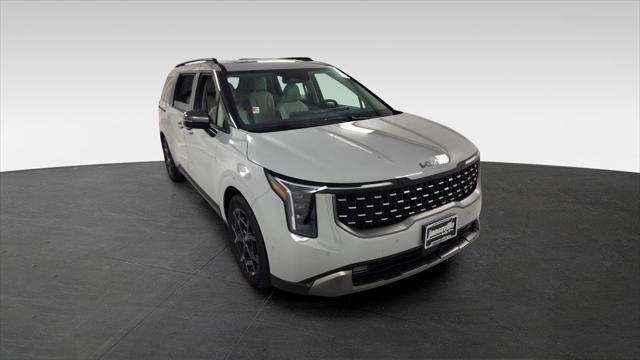 2027 Kia Carnival SX for sale in Janesville, WI