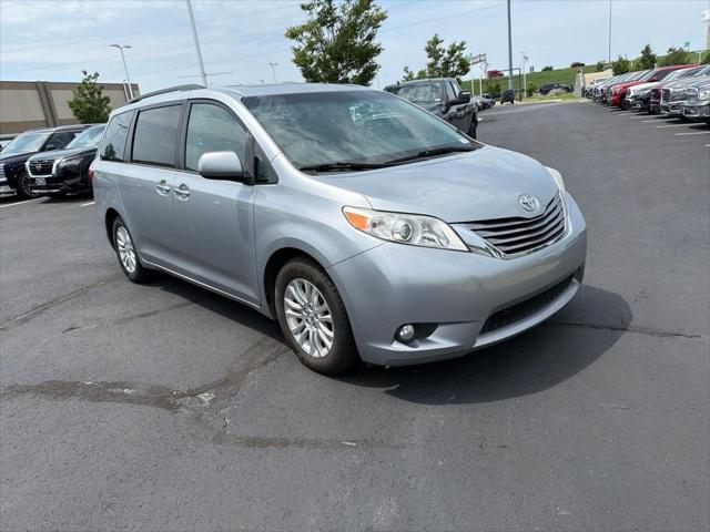 2016 Toyota Sienna XLE 8 Passenger for sale in Kansas City, KS