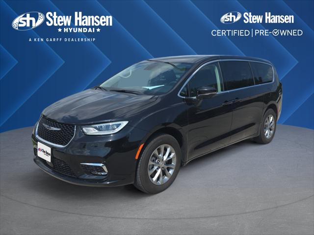 2023 Chrysler Pacifica Touring L AWD for sale in Clive, IA