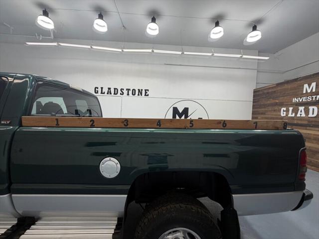 2001 Dodge Ram 2500 SLT Plus 4x4 5.9L CUMMINS DIESEL/ONLY 59,000 MILES