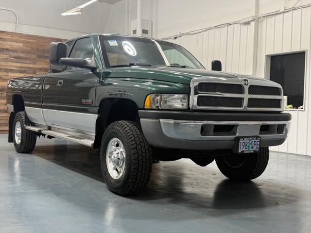 2001 Dodge Ram 2500 SLT Plus 4x4 5.9L CUMMINS DIESEL/ONLY 59,000 MILES