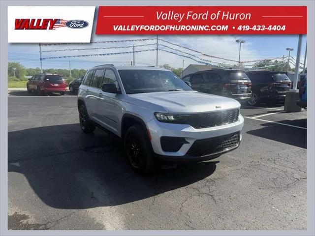 2024 Jeep Grand Cherokee Altitude X 4x4 for sale in Huron, OH