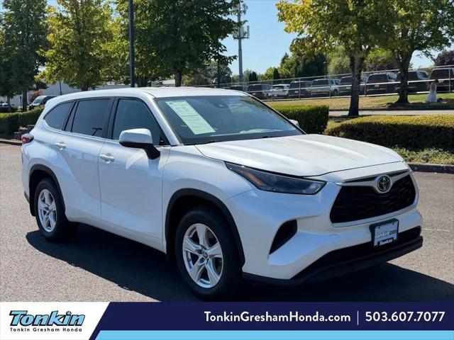 2023 Toyota Highlander L for sale in Troutdale, OR