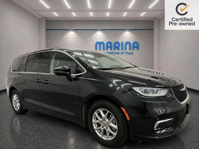 2023 Chrysler Pacifica Touring L for sale in Webster, NY