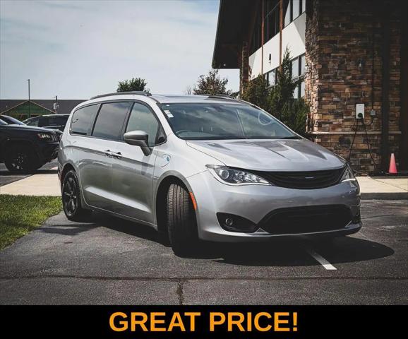 2019 Chrysler Pacifica Hybrid Limited for sale in Troy, MO
