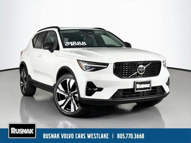 2024 Volvo XC40 B5 Plus Dark Theme for sale in Thousand Oaks, CA