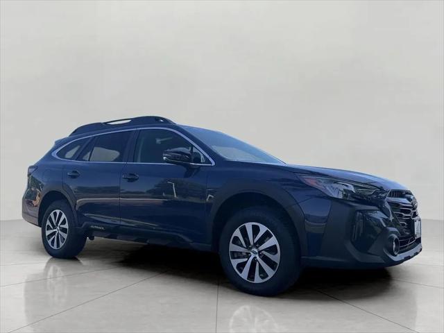 2025 Subaru Outback Premium for sale in Green Bay, WI