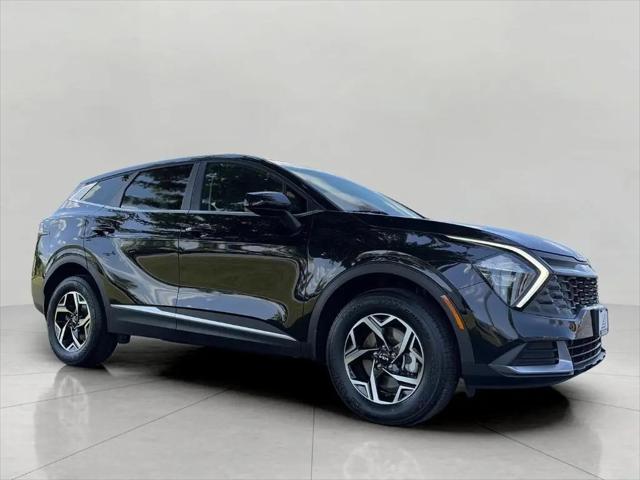 2023 Kia Sportage LX for sale in Oshkosh, WI