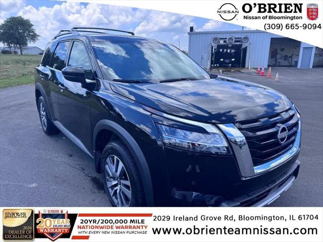 2024 Nissan Pathfinder SL FWD for sale in Bloomington, IL