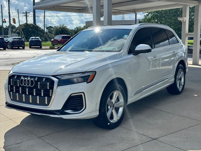 2025 Audi Q7 Premium 45 TFSI quattro Tiptronic