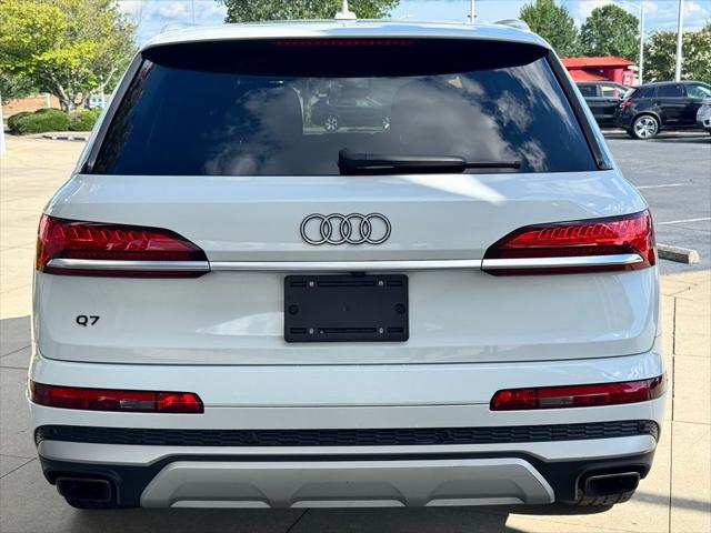2025 Audi Q7 Premium 45 TFSI quattro Tiptronic