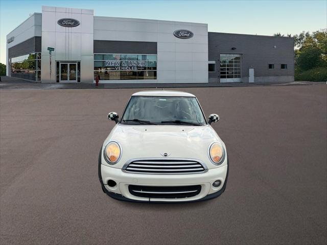 2011 MINI Cooper Base
