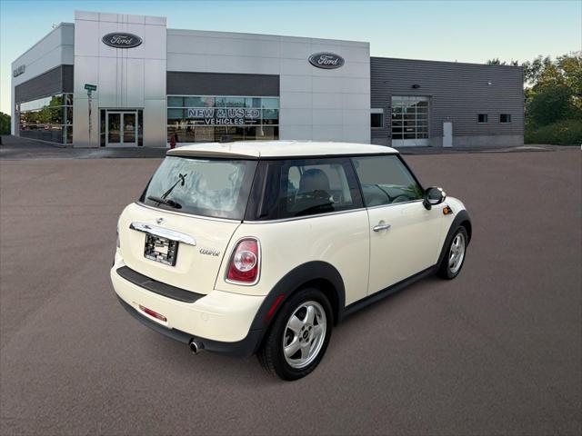 2011 MINI Cooper Base