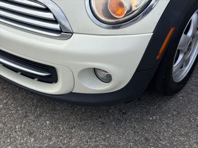 2011 MINI Cooper Base