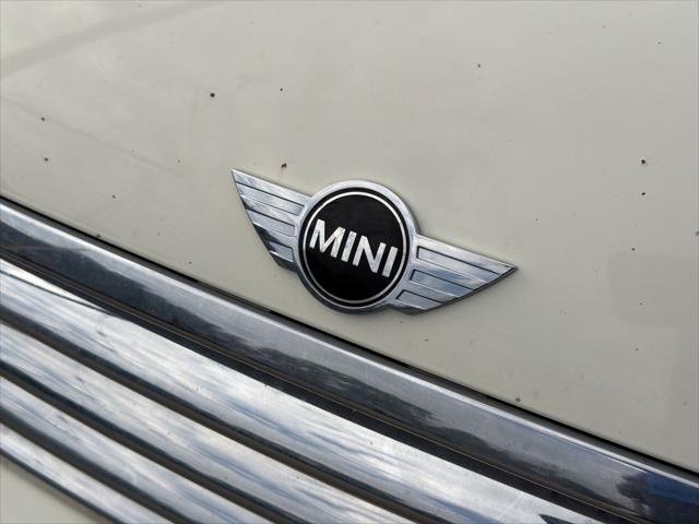 2011 MINI Cooper Base