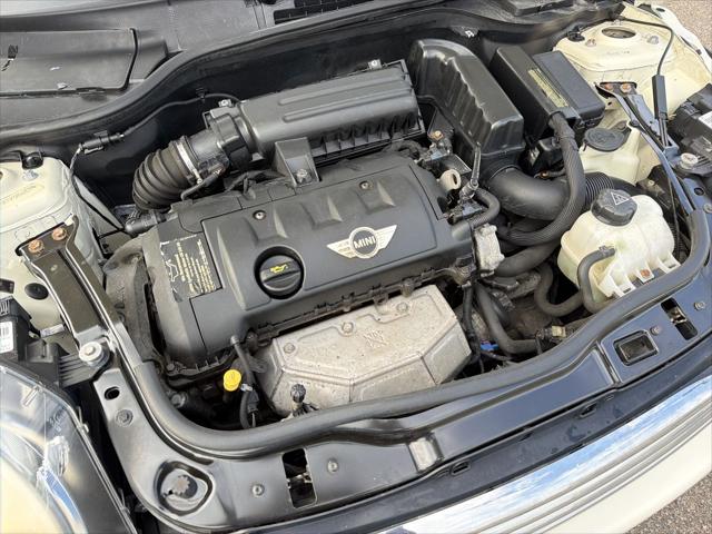 2011 MINI Cooper Base